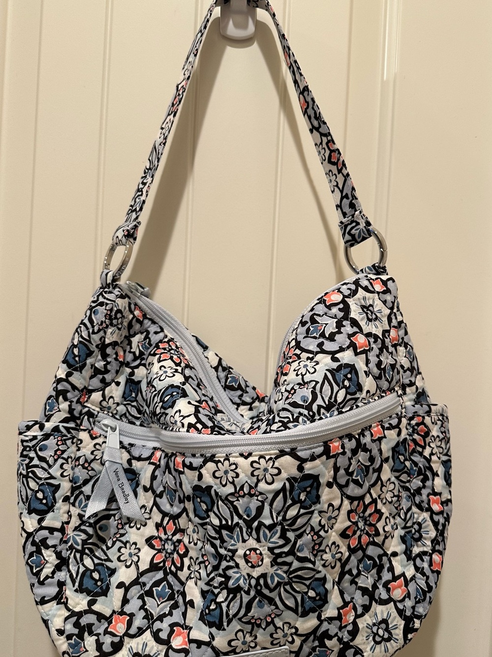 EUC Lisbon Medallion Shoulder & Crossbody Bag